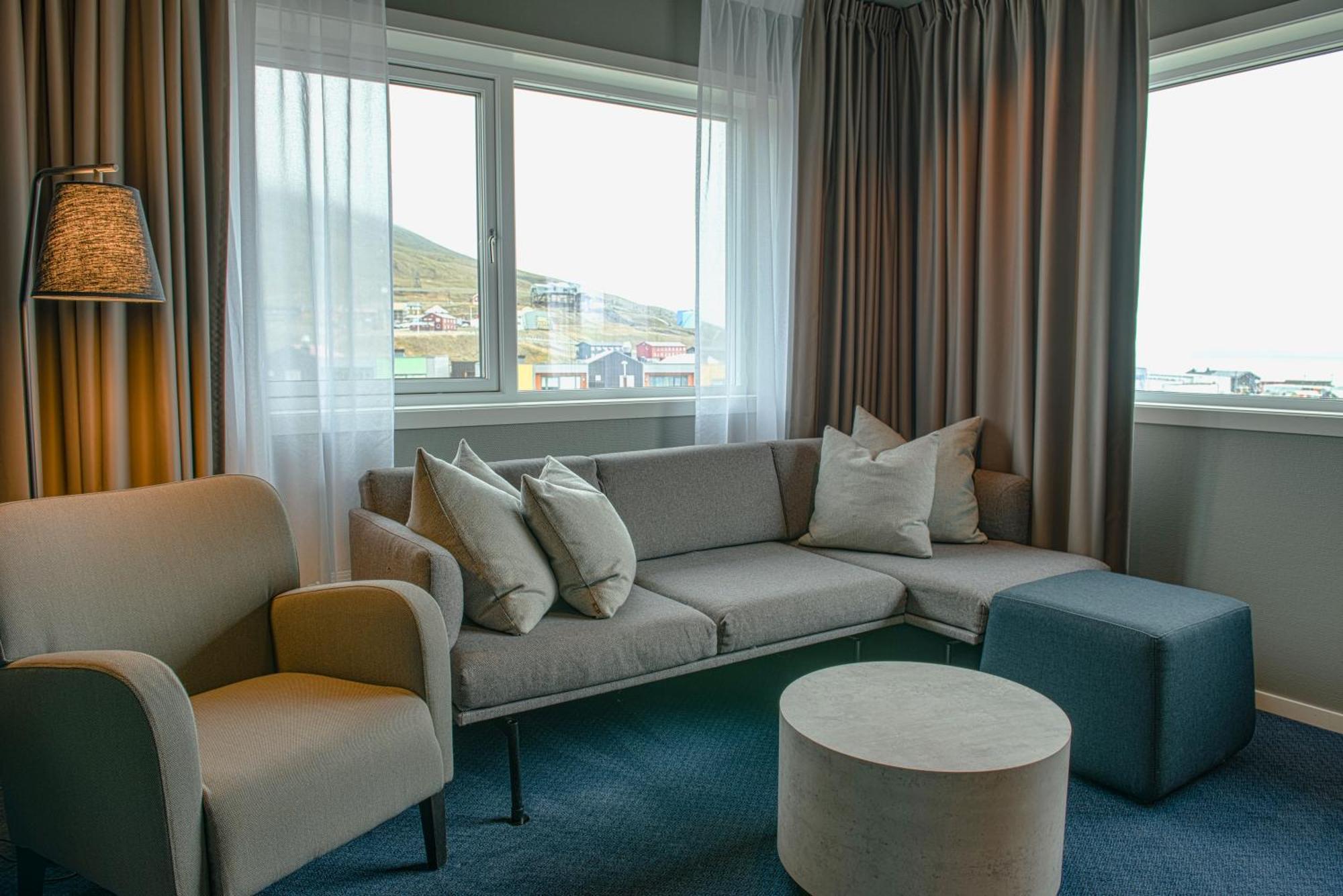 Radisson Blu Polar Hotel, Spitsbergen Longyearbyen Exterior photo