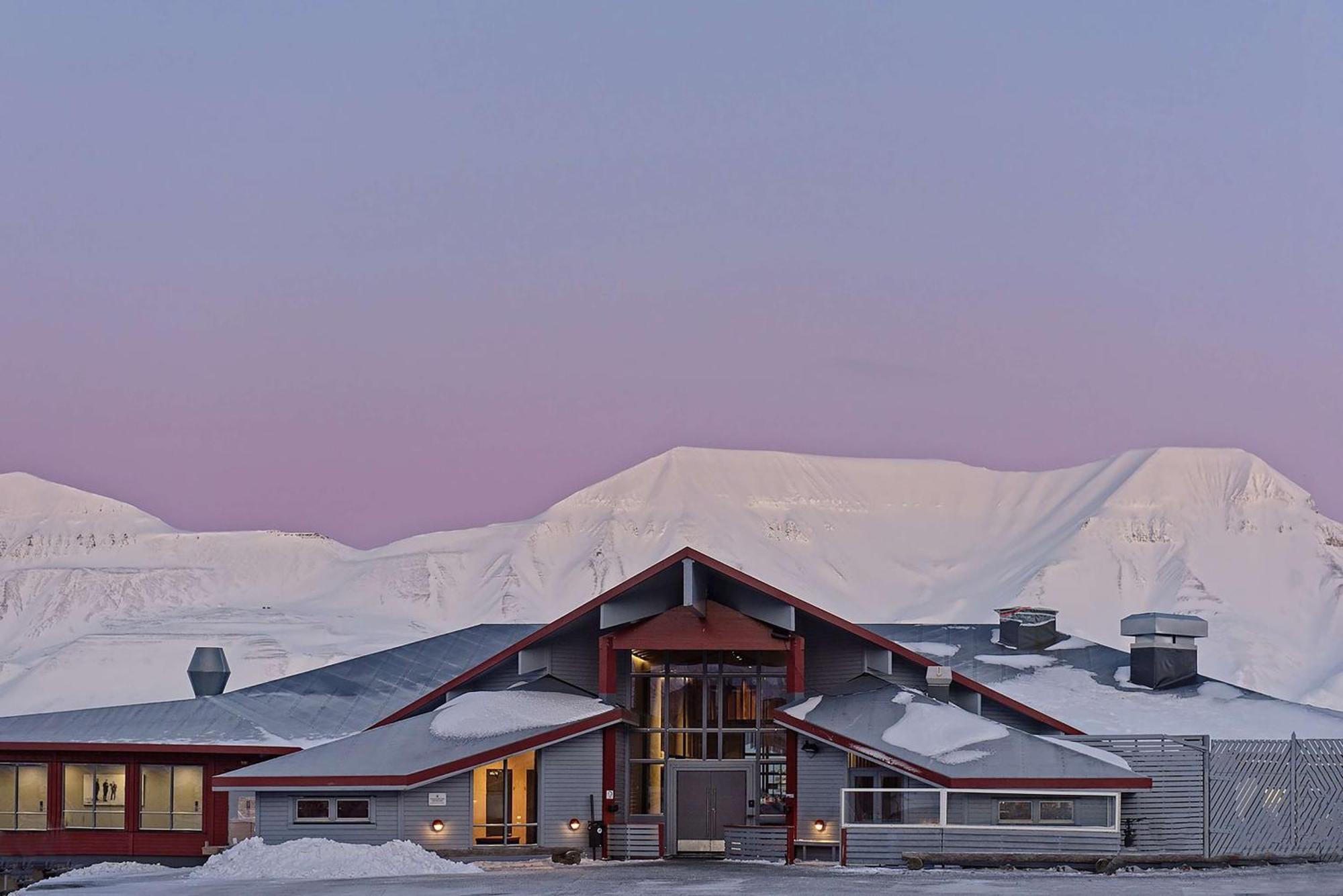 Radisson Blu Polar Hotel, Spitsbergen Longyearbyen Exterior photo